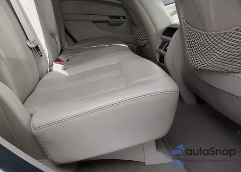 2015 Cadillac Srx Luxury Collection z USA, uszkodzony, nr VIN 3GYFNBE34FS596106